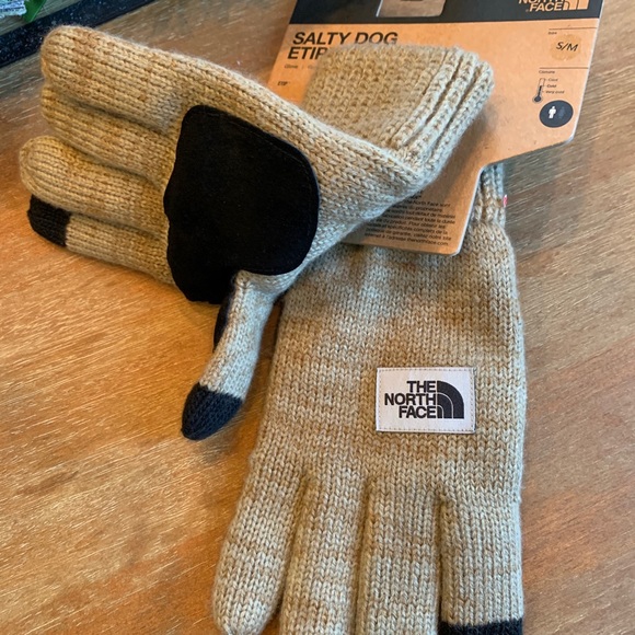 salty dog etip gloves